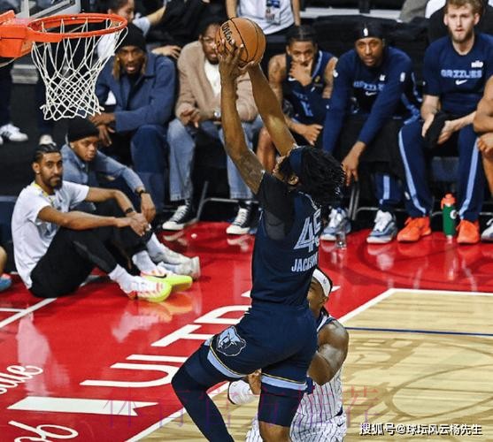 莫兰特24+13兰代尔21分8板，灰熊爆冷击败魔术